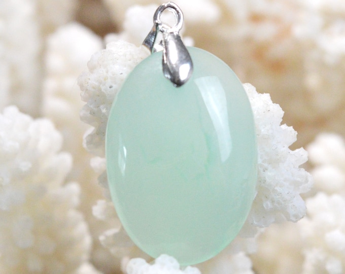 28 carat chalcedony - natural stone cabochon pendant - Türkiye // CR38