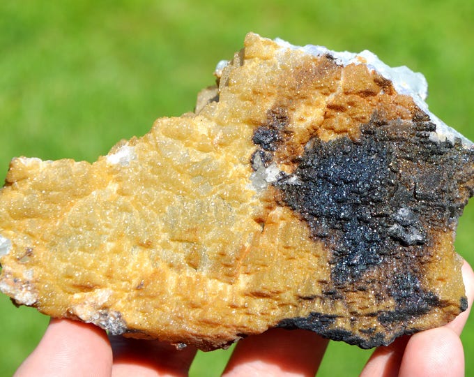 Fluorite Goethite quartz 695 grams - Mont-Roc, Castres, Tarn, Occitanie, France