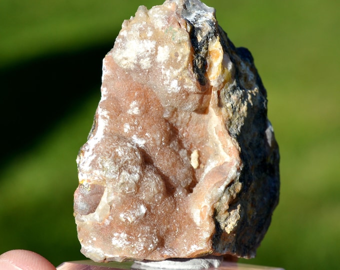 Smithsonite 165 grams - Imiter mine, Imiter mining district, Tinghir Circle, Tinghir Province, Drâa-Tafilalet Region, Morocco