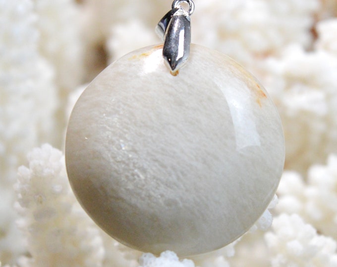 Pierre de lune 74 carats - pendentif cabochon pierre naturelle - Madagascar / FM76
