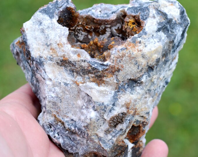 Hematoid Quartz 630 grams - L'Argentolle, Saône-et-Loire, France