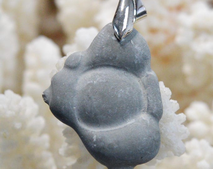 34 Carat Fairy Stone - Natural Stone Pendant - Canada / FT42