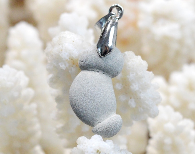 13 Carat Fairy Stone - Natural Stone Pendant - Canada / FN42