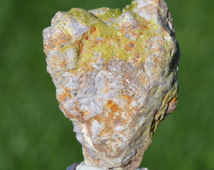 Pyromorphite & Fluorite 106 grams - Chaillac Mine, Chaillac, Indre, Centre-Val de Loire, France