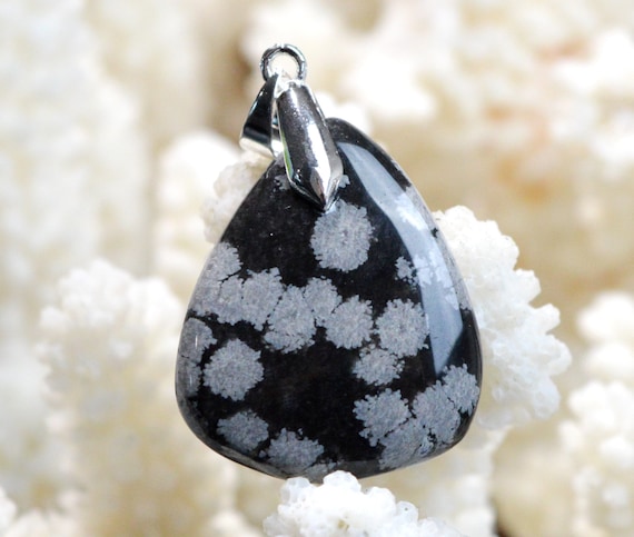 Obsdenne dorée 66 carats - pendentf cabochon perre naturelle