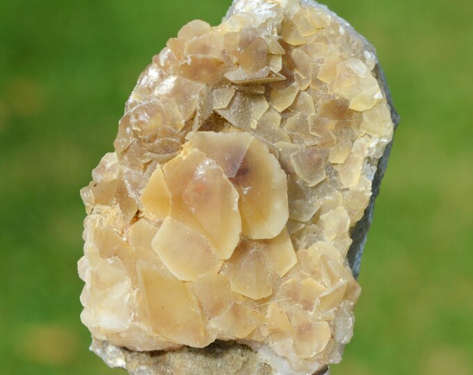 Calcite 135 grams - La Sambre quarry, Landelies, Montigny-le-Tilleul, Hainaut, Wallonia, Belgium
