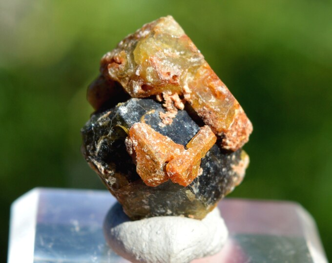 Grossular Garnet 12 grams - Nioro du Sahel Circle, Kayes Region, Mali