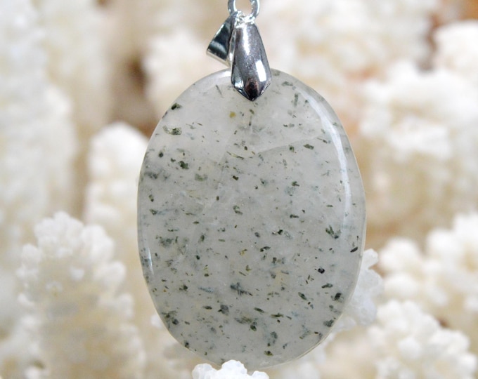 52-carat Epidote Quartz - Natural Stone Cabochon Pendant - China / GB43