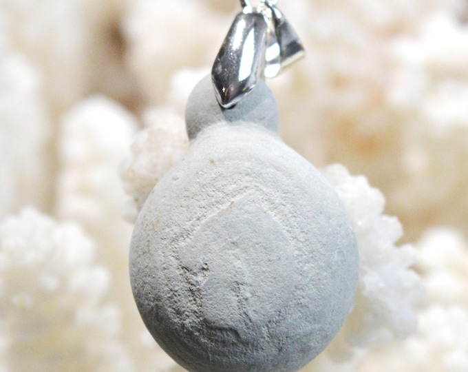 52-carat Fairy Stone - Natural Stone Pendant - Canada / FY14