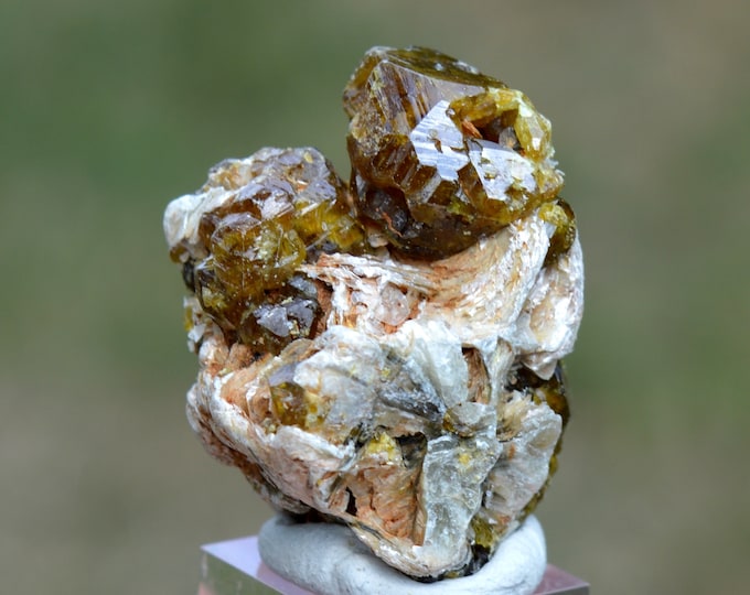 Grossular Garnet & Chlorochlore 27 grams - Sandaré, Sandaré Commune, Nioro du Sahel Circle, Kayes Region, Mali