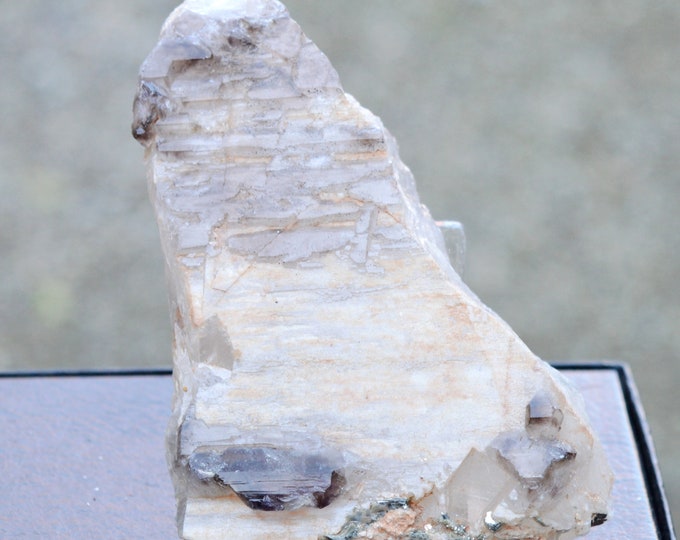 Quartz & Smoky Quartz 373 grams - Itremo, Ambatofinandrahana, Amoron'i Mania, Madagascar