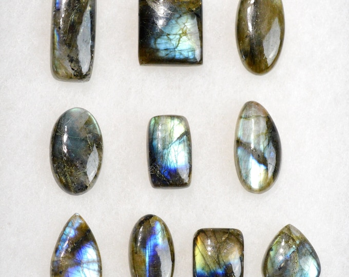 Lot of 10x Labradorite 314 carats - natural stone cabochon - Madagascar / FN9