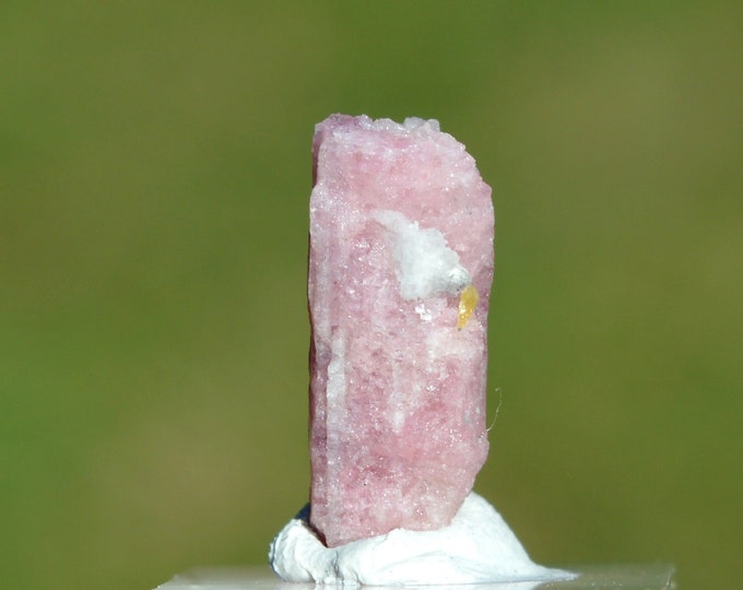 Rossmanite 1.25 grams - Tanco Mine, Bernic Lake, Lac-du-Bonnet area, Manitoba, Canada