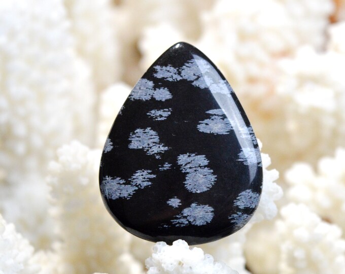 34 carat Flake Obsidian - natural stone cabochon - USA / EL92