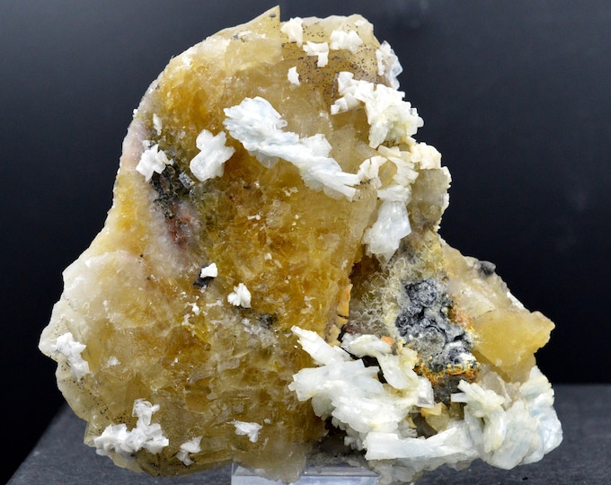 Fluorite Barite - 492 grams - Moscona Mine, Solís, Corvera de Asturias, Villabona mining area, Asturias, Spain