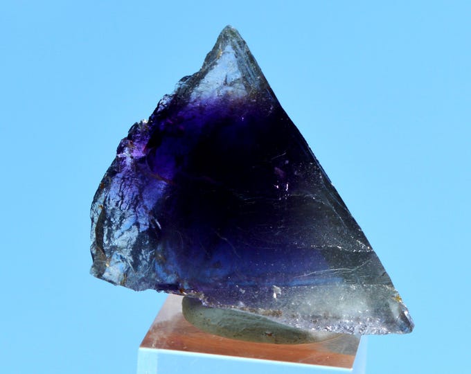 Fluorite 14 grams - Boltry quarry, Seilles, Andenne, Namur, Wallonia, Belgium