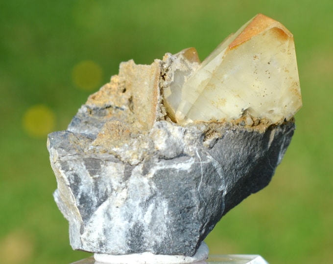 Calcite 86 grams - Gralex quarry, Mont-sur-Marchienne, Charleroi, Hainaut, Wallonia, Belgium
