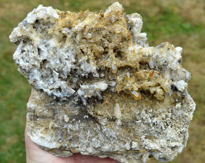 Quartz & Dolomite 3075 grams - Alps, France