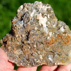 Fluorite 455 grams - L'Argentolle, Saint-Prix, Autun, Saône-et-Loire, Bourgogne-Franche-Comté, France