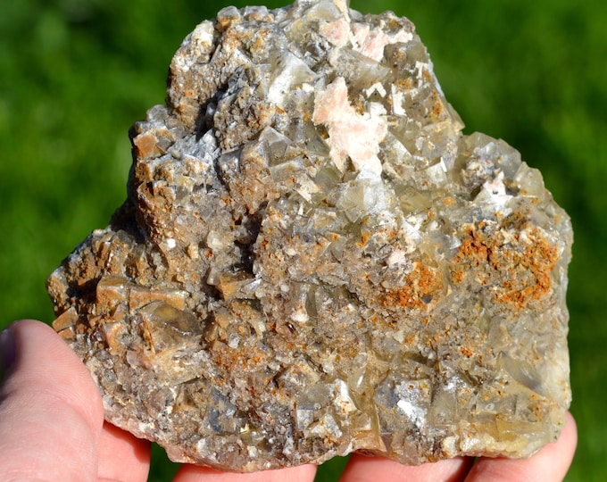 Fluorite 455 grams - L'Argentolle, Saint-Prix, Autun, Saône-et-Loire, Bourgogne-Franche-Comté, France