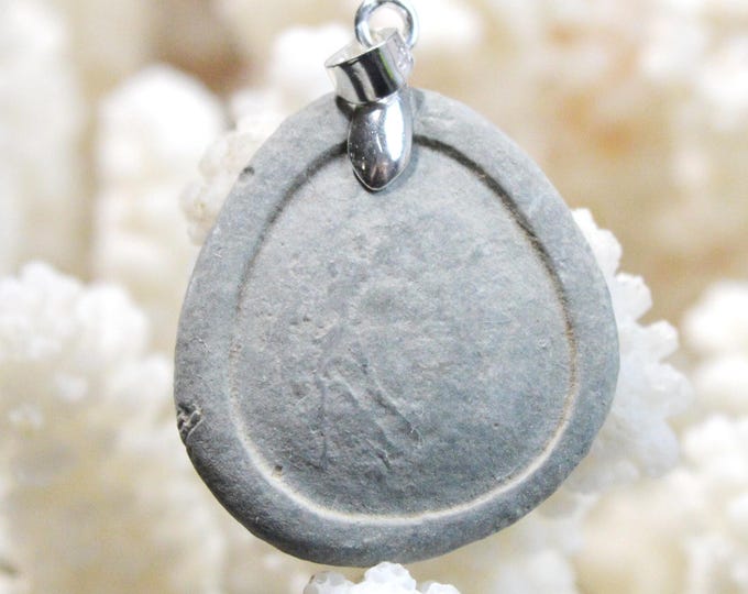 31-carat Fairy Stone - Natural Stone Pendant - Canada / FY23