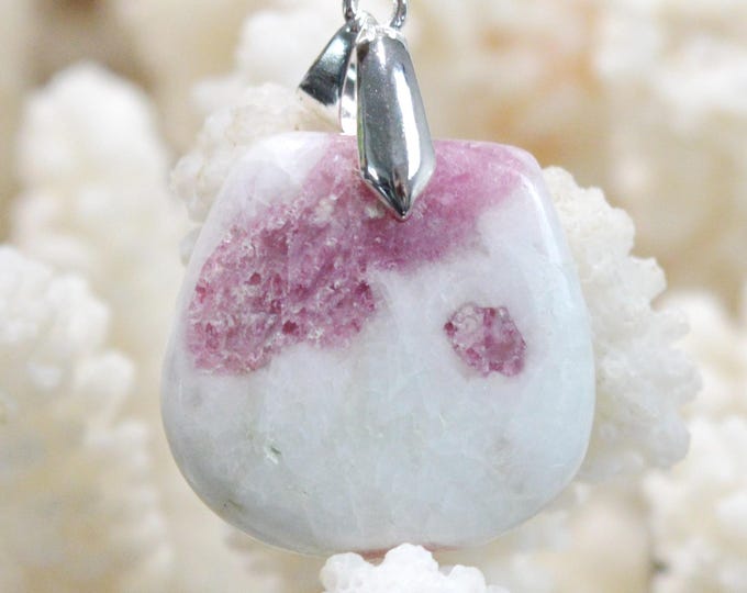 Quartz & pink tourmaline 33 carats - natural stone cabochon pendant - Taquaral, Brazil / FW90
