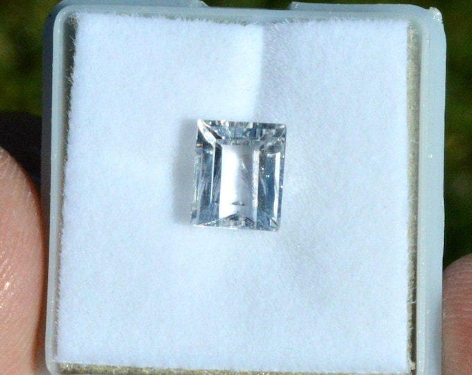 Beryl var. Aquamarine 2.03 carats - Brazil