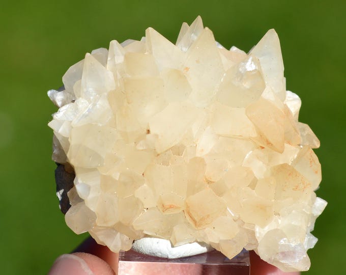 Calcite 35 grams - Limestone quarry, Limont-Fontaine, Maubeuge, Avesnes-sur-Helpe, Nord, Hauts-de-France, France