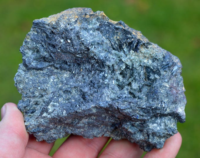 Hematite & Quartz prase 829 grams - Valle Giove stope, Rio Mine, Rio Marina, Rio, Livorno Province, Tuscany, Italy