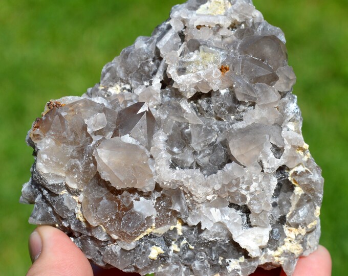 Quartz 600 grams - Beauvoir quarry, Échassières, Vichy, Allier, Auvergne-Rhône-Alpes, France