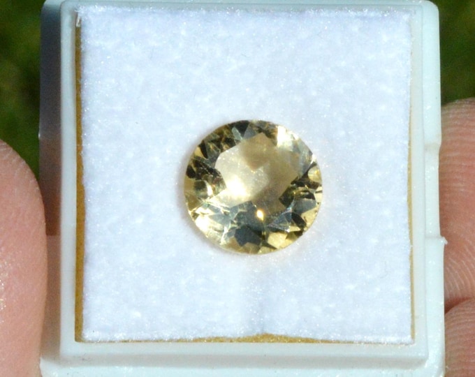 Quartz var. Citrine 2.64 carats - Brazil