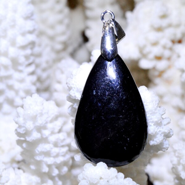 Obsidienne noire 28 carats - pendentif cabochon pierre naturelle - Mexique // DS15