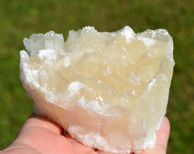 Calcite - 560 grams - Hunan, China
