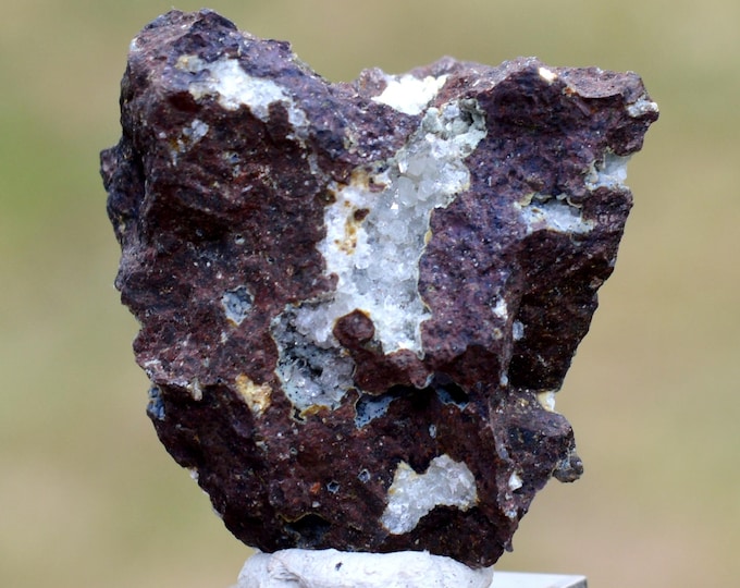 Philipsite 18 grams - Châteaugay, Clermont-Ferrand, Puy-de-Dôme, Auvergne-Rhône-Alpes, France