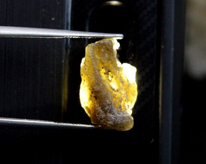 Darwin Glass Darwinite Queenstownite tektite - 4 carats - Darwin, Queenstown district, West Coast municipality, Tasmania, Australia