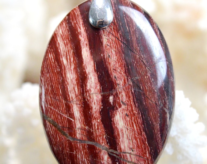 69 carat Red Snake Skin Jasper - natural stone cabochon pendant - Australia // Ref AB61