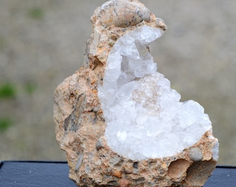 Calcite geode 500 grams - Gave de Pau river alluvials, Saint-Pé-de-Bigorre, Hautes-Pyrénées, Occitanie, France