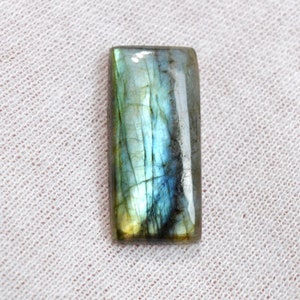 Labradorite 21 carati - cabochon in pietra naturale - Madagascar / FJ75