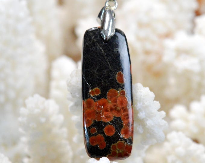 25-carat Peanut Obsidian - Natural Stone Cabochon Pendant - Mexico / GB72