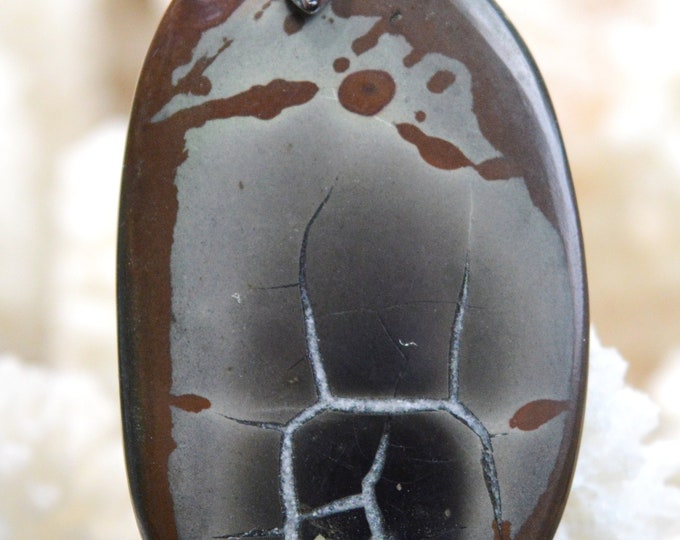 Septaria 31 carats - natural stone cabochon pendant - USA // Ref U68