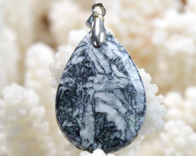 31-carat Pinolite - natural stone cabochon pendant - Austria / FY68
