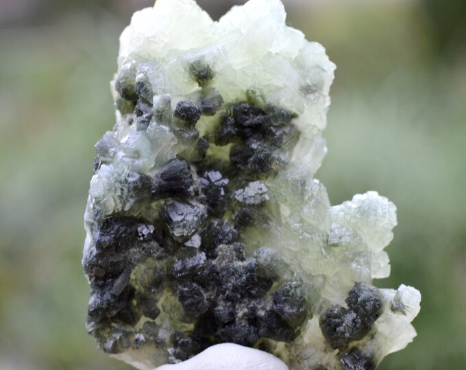 Prehnite - 122 grams - Boulmane-Dadès Circle, Tinghir Province, Drâa-Tafilalet Region, Morocco