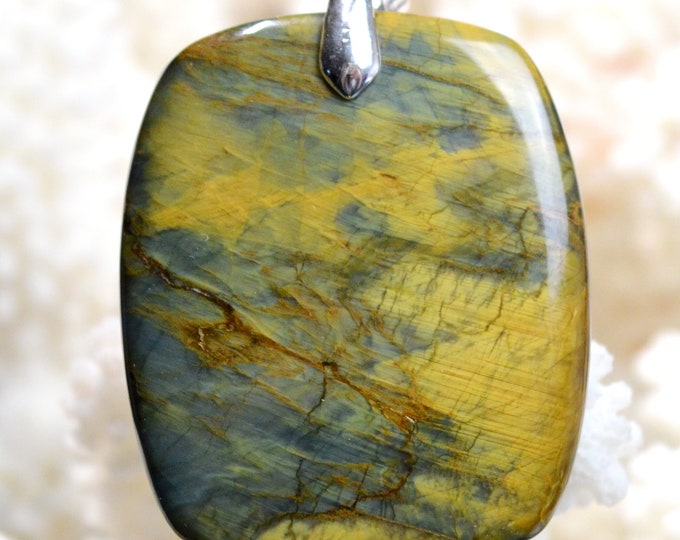 Pietersite var. Nellite - 72 carats - natural stone cabochon pendant - Namibia // BP16