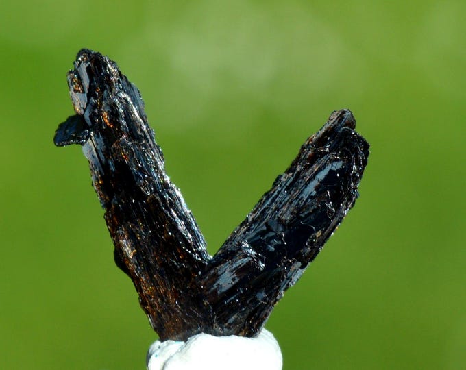 Goethite 1.5 grams - Lake George, Park County, Colorado, USA