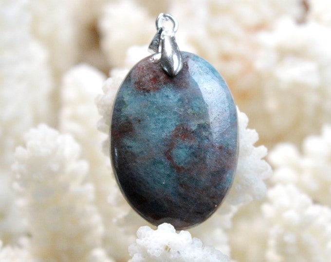 Apatite 38 carats - pendentif cabochon pierre naturelle - Madagascar / FE49