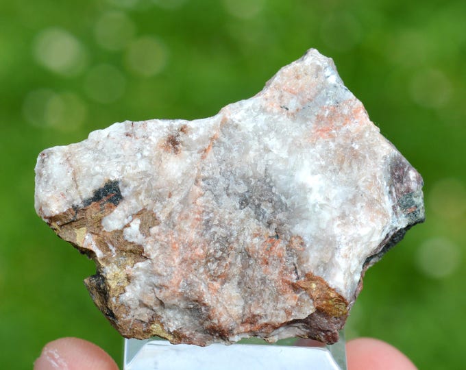 Hainite-(Y) 40 grams - Langesundsfjorden, Teineholmen, Barkevik area, Larvik Commune, Vestfold, Norway
