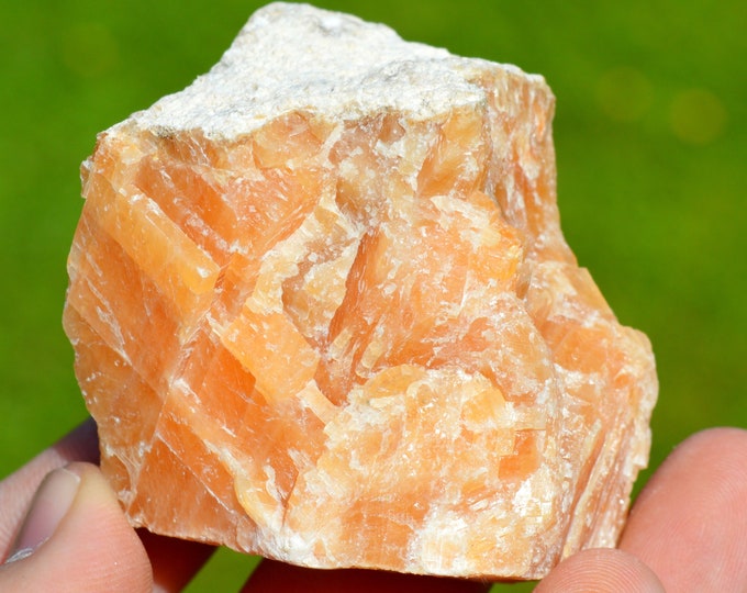 Orange calcite 130 grams - Brazil