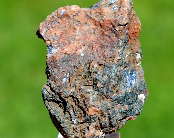 Molybdenite 32 grams - Château-Lambert, Mélisey, Lure, Haute-Saône, Burgundy-Franche-Comté, France