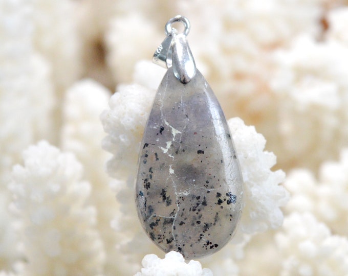 Cordiérite Iolite - 22 carats - pendentif cabochon pierre naturelle - Australie // DR86