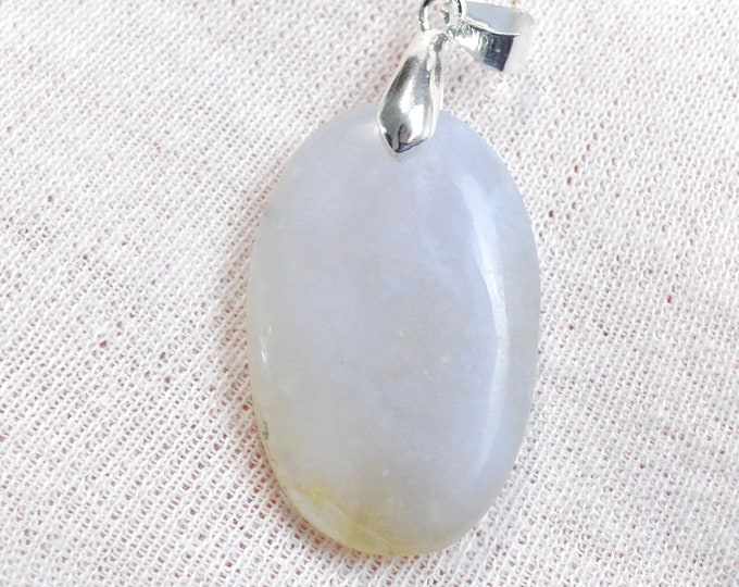 43 carat peristerite - natural stone cabochon pendant - Sri Lanka // DL72
